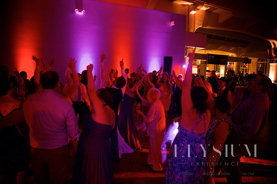 Elysium Experience Talent DJ - Packed Dance Floor + Guest Engagement